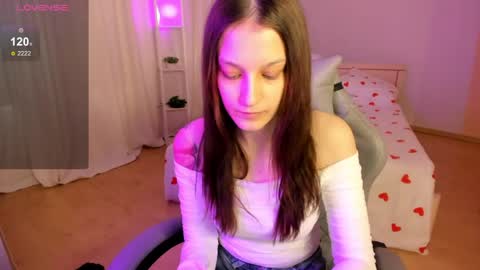 Snapshot of krisdoeill chatting on 6, 4, 2026 krisdoeill online show from 6, 4, 2026