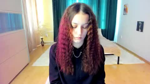 Snapshot of krisdoeill chatting on 20, 4, 2026 krisdoeill online show from 20, 4, 2026