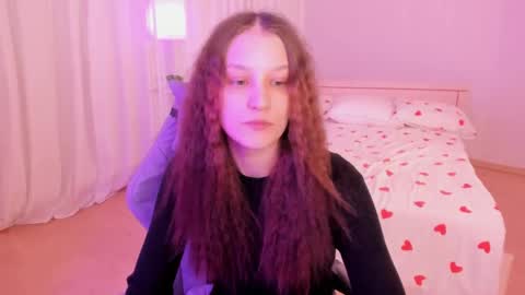 Snapshot of krisdoeill chatting on 22, 4, 2026 krisdoeill online show from 22, 4, 2026