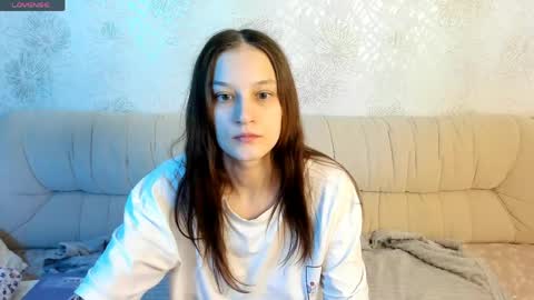 Snapshot of krisdoeill chatting on 5, 5, 2026 krisdoeill online show from 5, 5, 2026