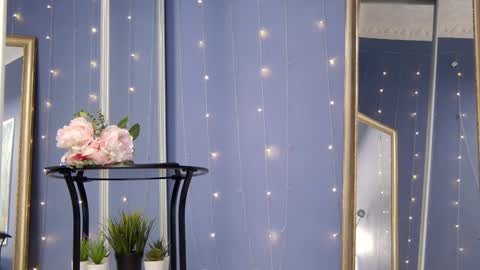 kriskras__ online show from 1, 1, 2025