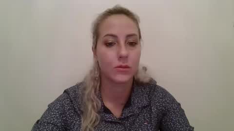 Snapshot of kriss_grace chatting on 7, 10, 2025 Grace online show from 7, 10, 2025