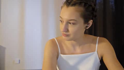 Snapshot of kristandaty chatting on 22, 2, 2026 kristandaty online show from 22, 2, 2026