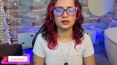 Snapshot of kristen_tay chatting on 5, 2, 2026 kristen_tay online show from 5, 2, 2026