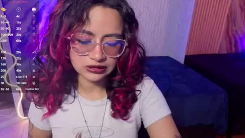 kristen_tay online show from 22, 5, 2026