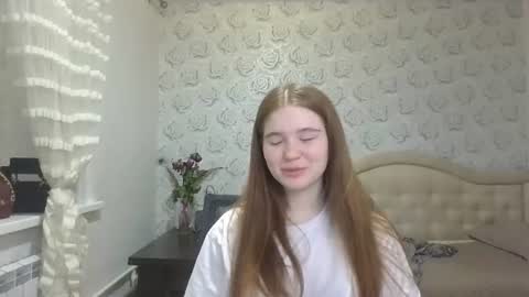 Snapshot of kristiancommes chatting on 21, 7, 2026 Alisa online show from 21, 7, 2026