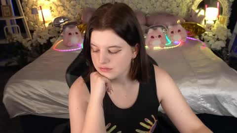 kristifoxy online show from 12, 5, 2026