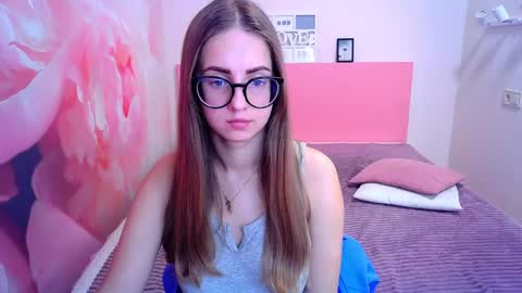 Kristina Adel online show from 9, 1, 2025