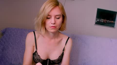 Snapshot of kristina_vagner chatting on 7, 7, 2026 kristina_vagner online show from 7, 7, 2026