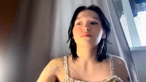 Snapshot of kristinaetoile chatting on 21, 7, 2026 kristinaetoile online show from 21, 7, 2026