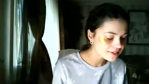 kristinalamour96 online show from 18, 10, 2025