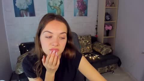 Snapshot of kristinalevis chatting on 27, 1, 2025 Kristina online show from 27, 1, 2025