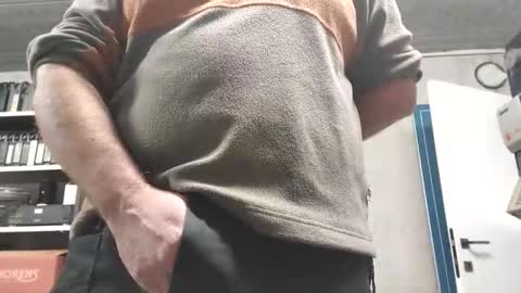 kristof1994 online show from 9, 12, 2024