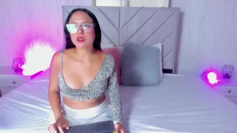 Snapshot of kristy_montes chatting on 23, 2, 2026 Kris online show from 23, 2, 2026