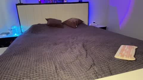 Snapshot of kristy_saint chatting on 6, 3, 2025 Kristi online show from 6, 3, 2025