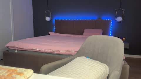 Snapshot of kristy_saint chatting on 29, 9, 2025 Kristi online show from 29, 9, 2025