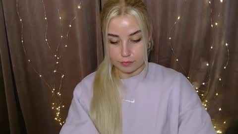 KristyFlowers online show from 19, 12, 2024