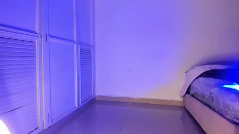Cristina online show from 19, 4, 2026