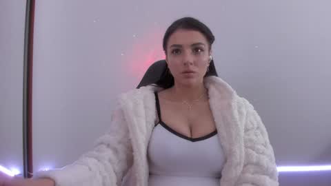 Mother of Dragons online show from 15, 2, 2026