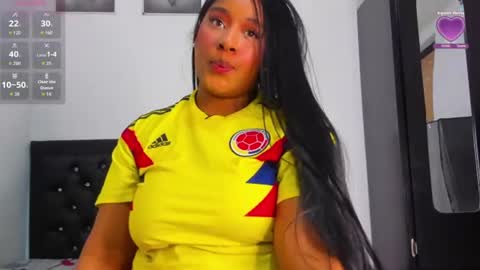 Snapshot of krixtybrown chatting on 23, 6, 2026 krixty online show from 23, 6, 2026