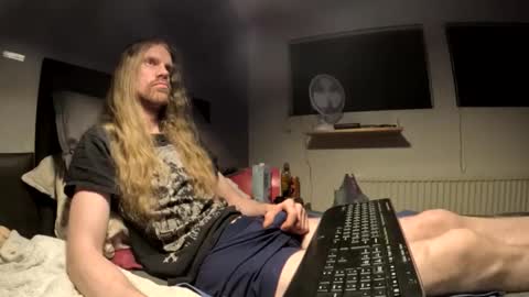 Snapshot of krullz123 chatting on 4, 2, 2026 Krullz online show from 4, 2, 2026