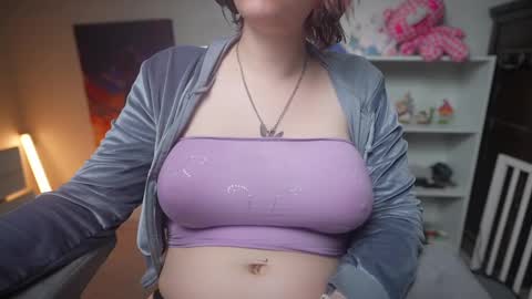 Snapshot of krystalsyxx chatting on 25, 2, 2025 Krystal Syx online show from 25, 2, 2025