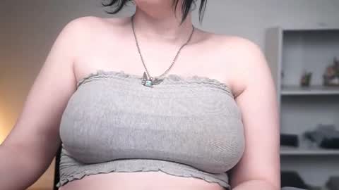 Krystal Syx online show from 8, 2, 2026