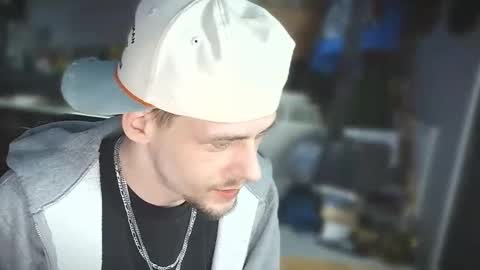 krytiar1992 online show from 28, 2, 2026