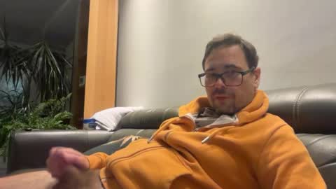 Snapshot of krzysztof1977 chatting on 11, 6, 2026 krzysztof1977 online show from 11, 6, 2026