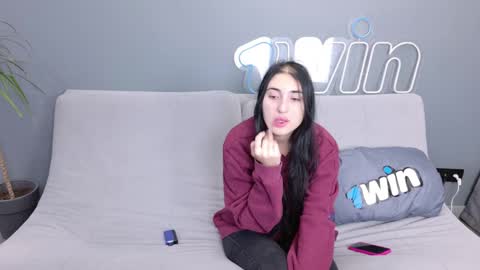 WebcamWhore online show from 22, 1, 2025