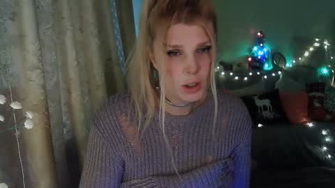 Annika  MTF ts post -op online show from 4, 12, 2024