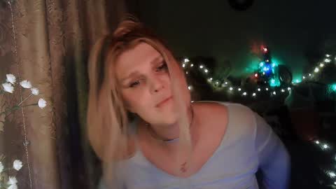 Annika  MTF ts post -op online show from 5, 12, 2024