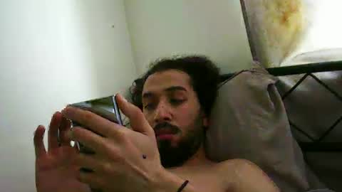 Snapshot of kuraia__ chatting on 29, 10, 2025 akurai online show from 29, 10, 2025