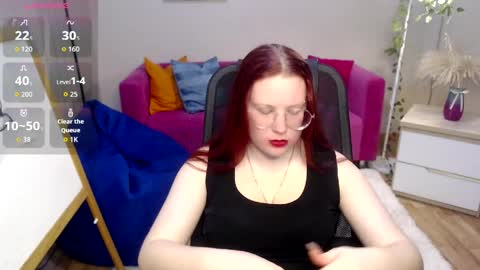 kuri_u online show from 10, 4, 2026