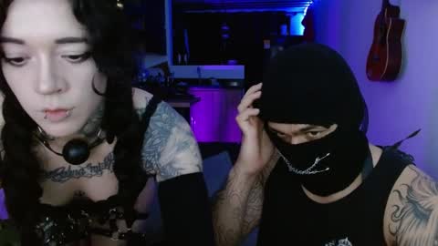 Snapshot of kuro_shir0 chatting on 12, 4, 2026 kuro_shir0 online show from 12, 4, 2026