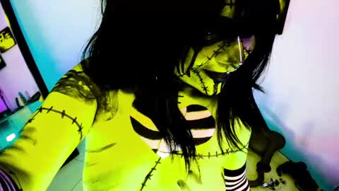 Snapshot of kuromi_bush chatting on 31, 5, 2026 IM KUROMI - MY NEXT STREAM - SATURDAY- 31 JANUARY 2026 - 10PM EST DONT MISS IT online show from 31, 5, 2026