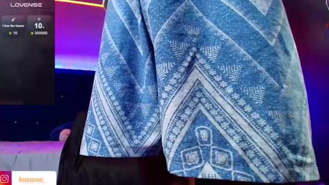 kuzzcoo online show from 5, 2, 2025