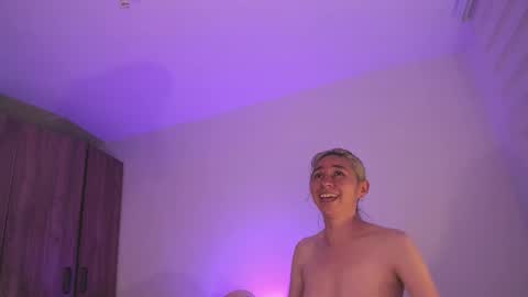 Aria Kess  online show from 30, 9, 2025