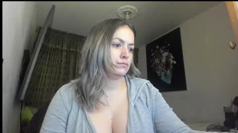 Snapshot of kyhara chatting on 16, 10, 2025 kyhara online show from 16, 10, 2025