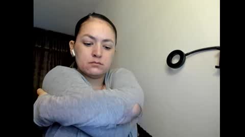 Snapshot of kyhara chatting on 14, 11, 2025 kyhara online show from 14, 11, 2025