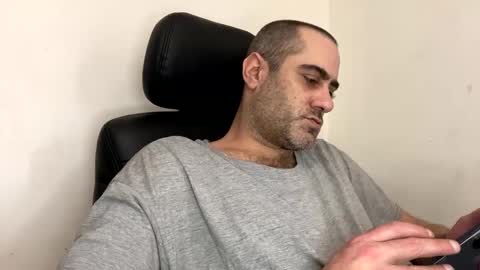 kyle67527 online show from 6, 2, 2025