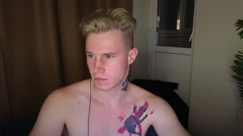 Snapshot of kyle_4u chatting on 14, 1, 2025 Kyle online show from 14, 1, 2025
