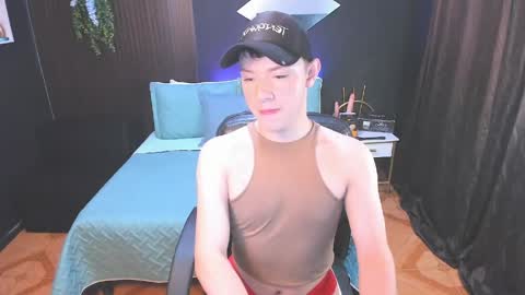 Snapshot of kyle_jordanx chatting on 17, 5, 2026 KYLE online show from 17, 5, 2026