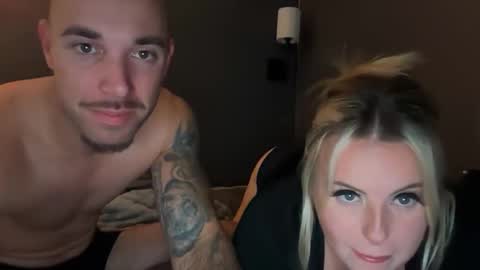 kylealyssa97 online show from 5, 12, 2025