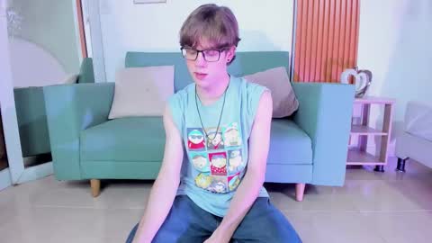 Kyle Dusk online show from 2, 12, 2025