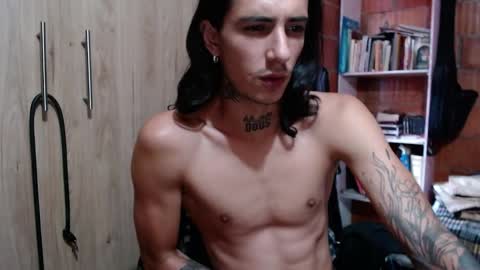 Snapshot of kyleer77 chatting on 3, 11, 2025 kyleer77 online show from 3, 11, 2025