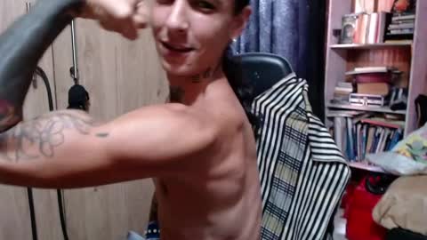 Snapshot of kyleer77 chatting on 14, 4, 2026 kyleer77 online show from 14, 4, 2026