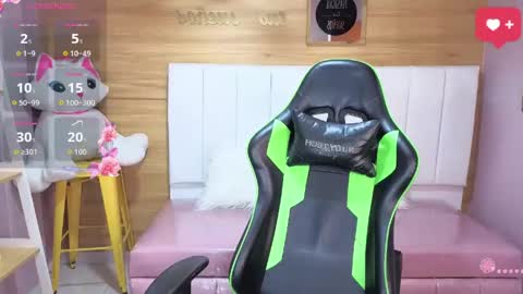 Snapshot of kylia_a chatting on 8, 5, 2026 Kilya online show from 8, 5, 2026