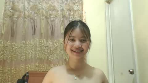 Snapshot of kylie1177 chatting on 20, 10, 2025 its me KYLIE online show from 20, 10, 2025