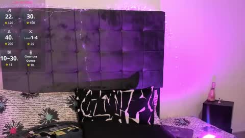 Kylie  online show from 15, 11, 2025